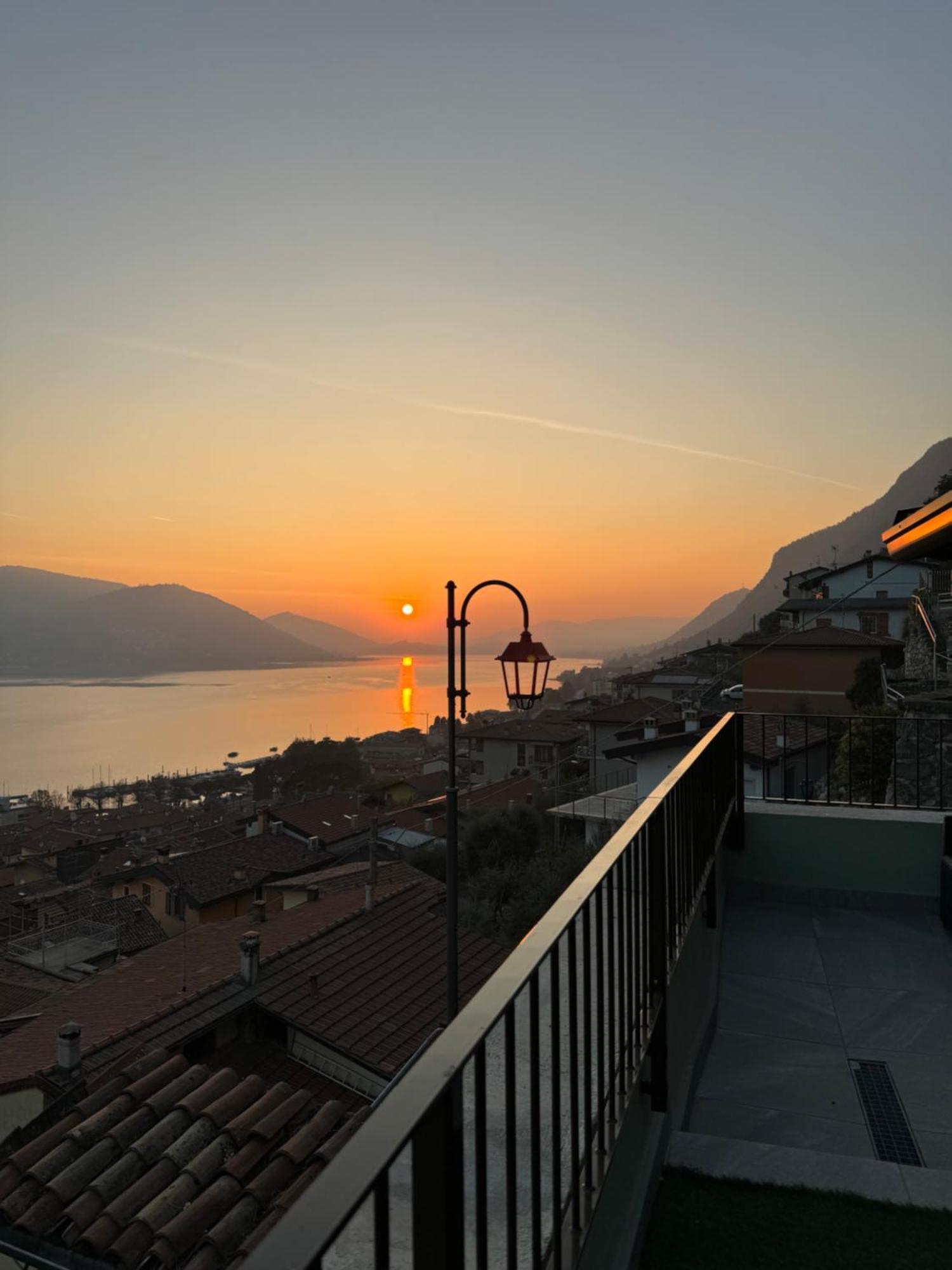 Appartement Terrazza Sulle Mura Luna Predore